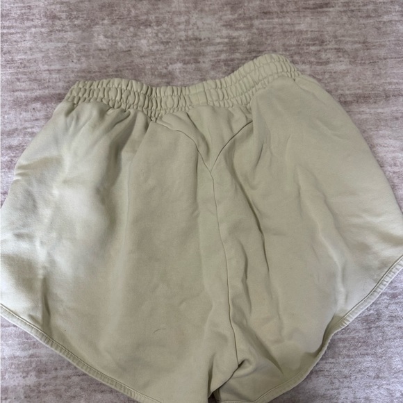 Gymshark Training sweatshorts size small - Picture 4 of 4